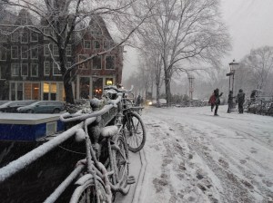 Viagem de trem pela Europa, Amsterdam / Holanda (Natália Cagnani)