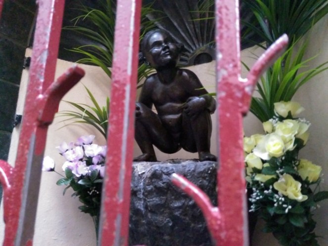 04_Viagem de trem pela Europa, Bruxelles, Bélgica (Natália Cagnani)