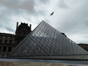 Viagem de trem pela Europa, Paris, França (Natália Cagnani)