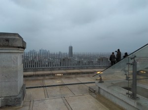 Viagem de trem pela Europa, Paris, França (Natália Cagnani)