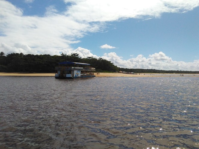 047_Passeio de chalana em Santa Cruz Cabrália, Bahia (Natália Cagnani)