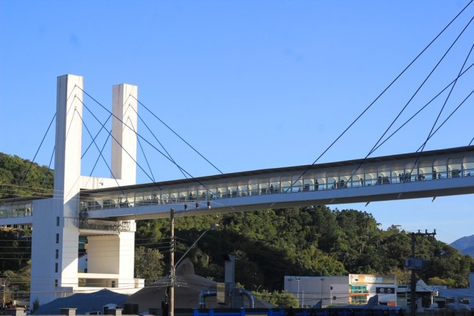 23_Passarela e Canal da Barra em Balneário Camboriú (Natália Cagnani)