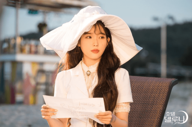Drama coreano Hotel del Luna (tvN)