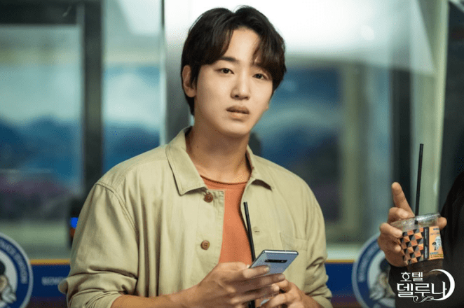 Drama coreano Hotel del Luna (tvN)