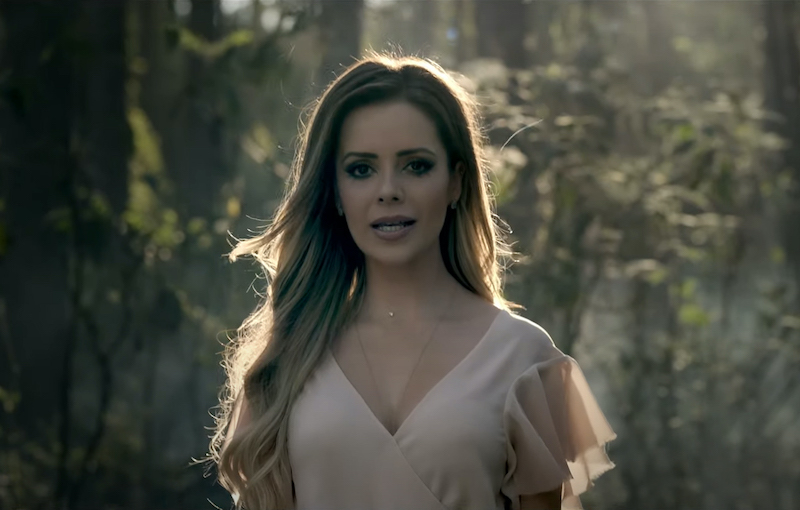 Sandy em gravação de EP 10:39