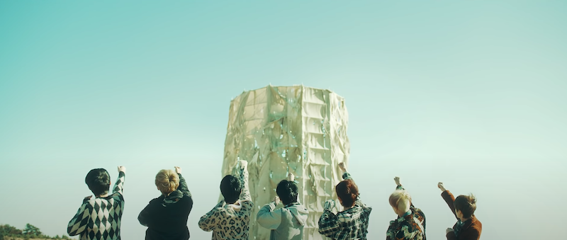 Debut ENHYPEN no K-Pop em trecho de MV de "Given-Taken"