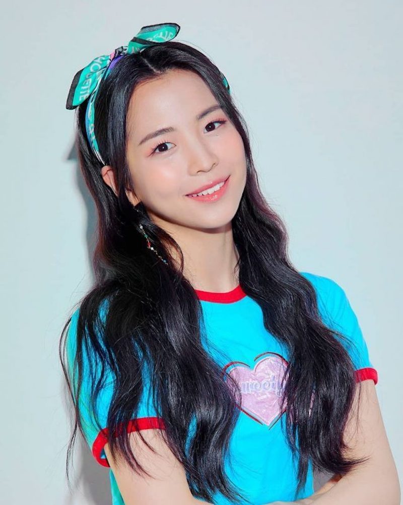 Katsumura Maya NiziU