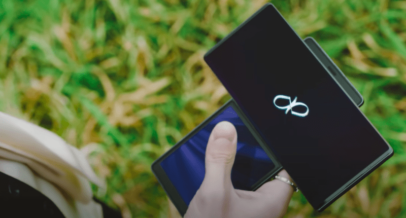 Primeiro spoiler do girl group aespa no K-Pop vem com logo no celular, em cena final do MV de SuperM