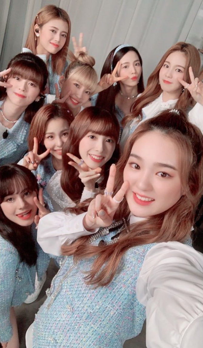 Primeira aparição na TV de NiziU