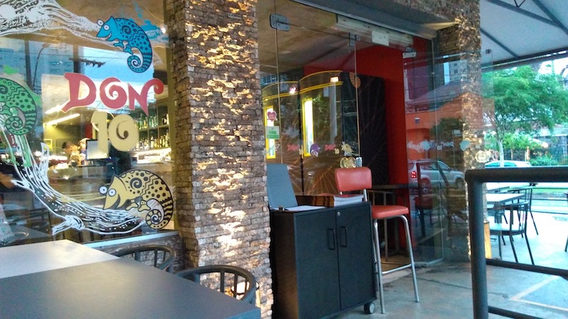 Onde comer em Vitória Dom Camaleone