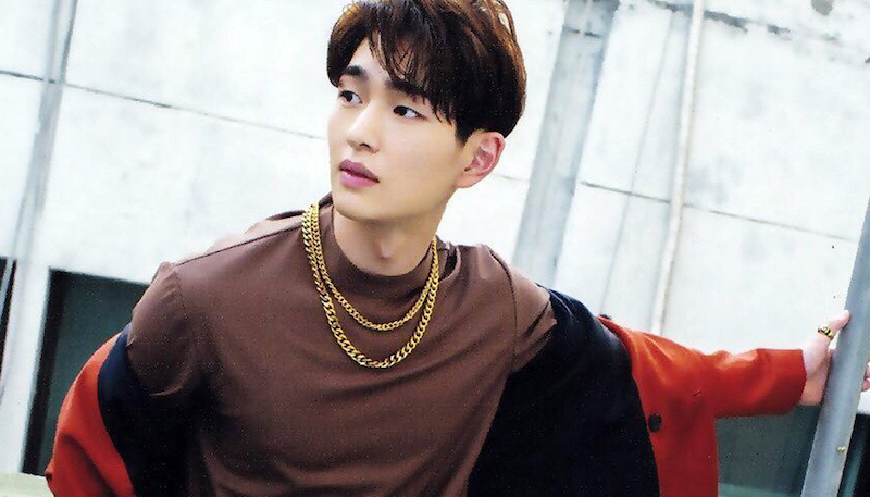 Onew, líder e vocalista do grupo SHINee