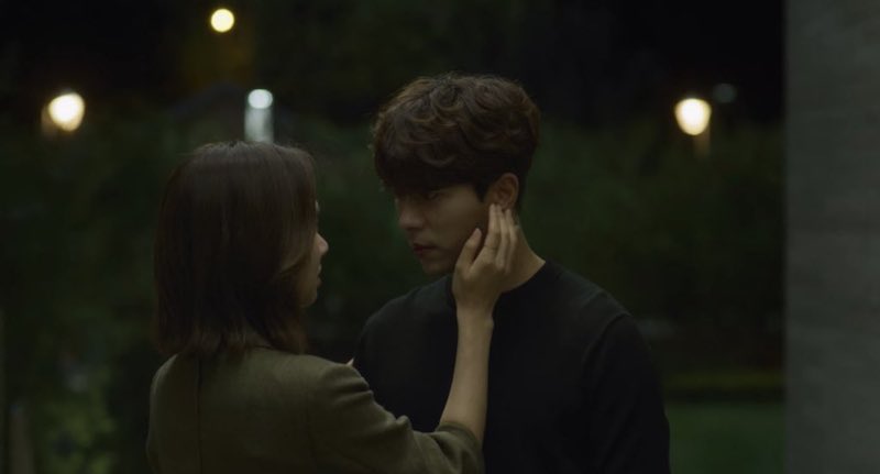 Nan-Do e So-Yeon no K-drama My Holo Love em cena 