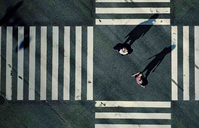 Alice in Borderland: Usagi e Arisu no cruzamento de Tokyo