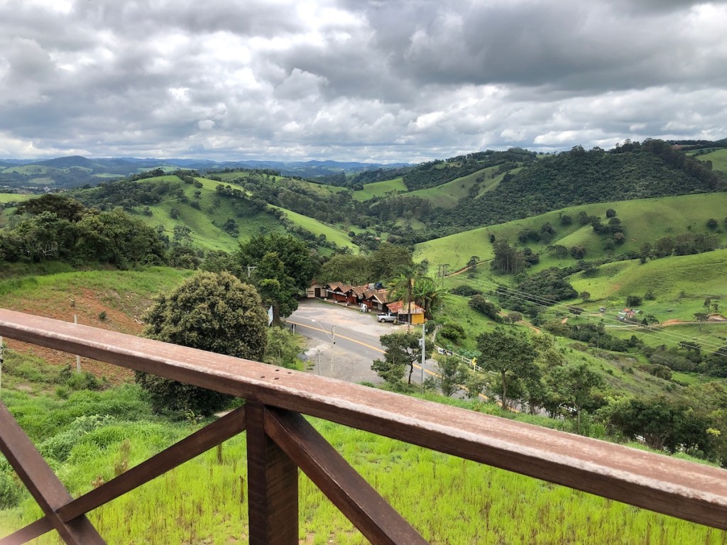 Mirante Miguel Juliano é um dos mirantes do interior de Minas Gerais, a caminho de Monte Verde