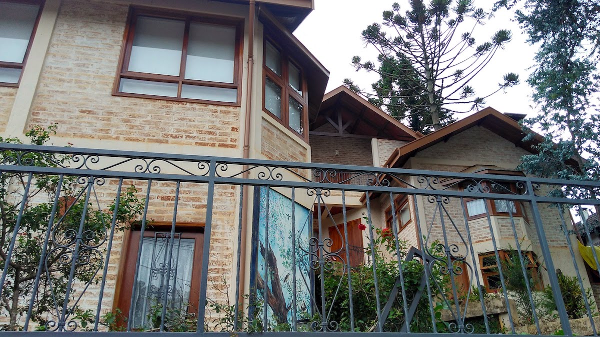 Casa na Avenida do Sol Nascente em Monte Verde (MG)