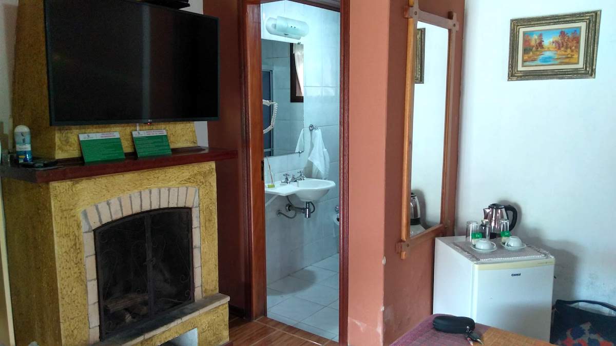 Quarto em pousada no centro de Monte Verde