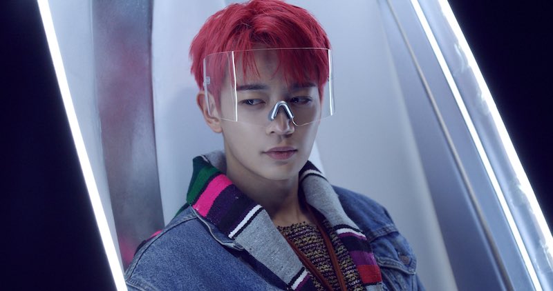SHINee World: primeira live do grupo com Minho