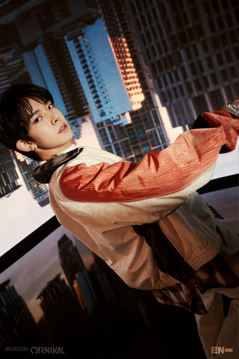 ENHYPEN faz comeback com álbum "Border: Carnival" DOWN