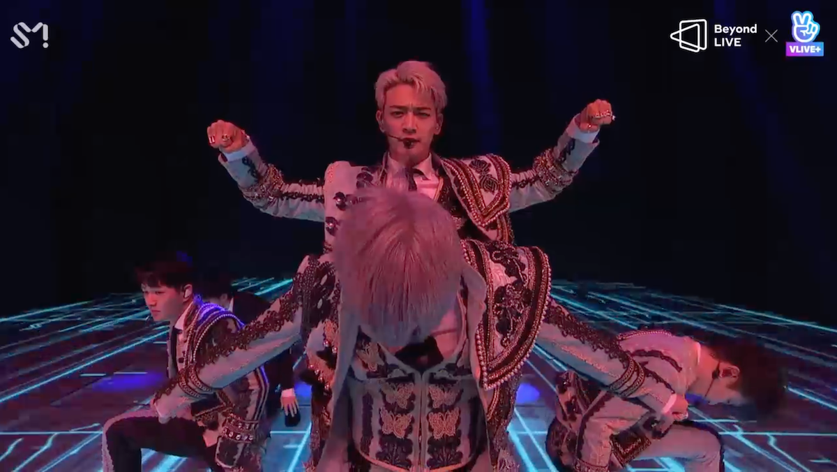 SHINee World: primeira live do grupo com Taemin, Key, Minho e Onew