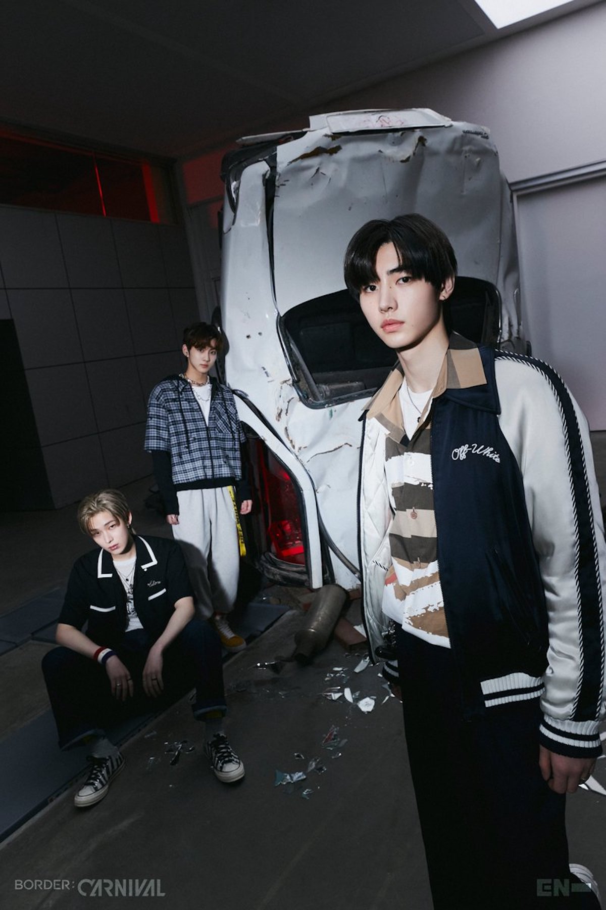 ENHYPEN faz comeback com álbum "Border: Carnival" DOWN