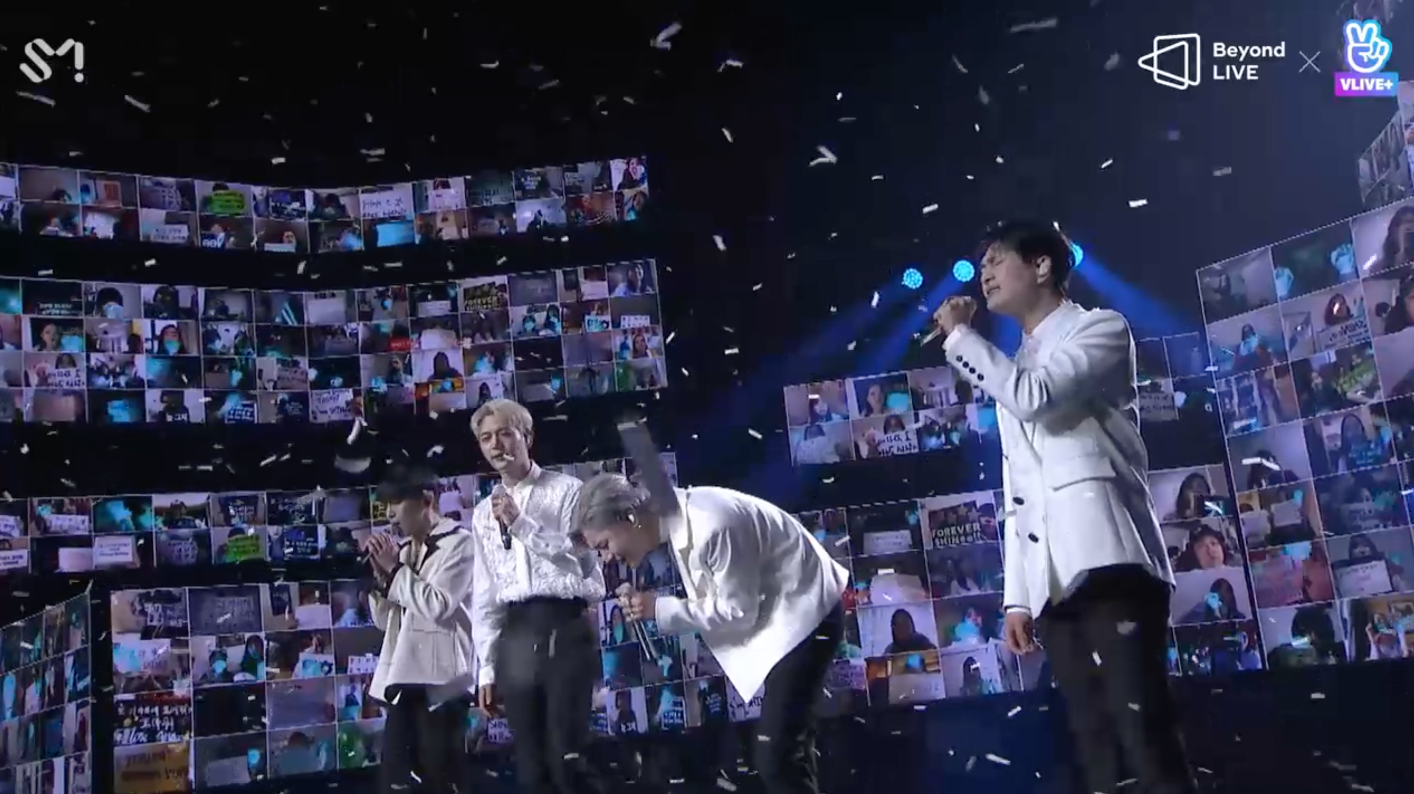 SHINee World: primeira live do grupo com Taemin, Key, Minho e Onew