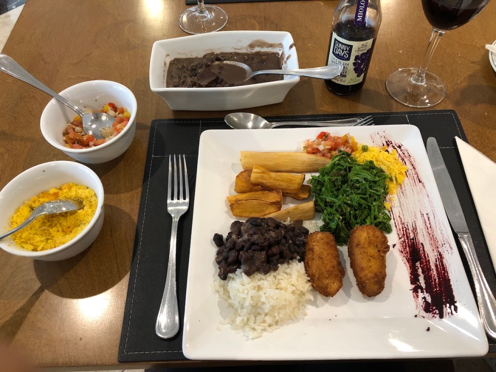 Feijoada vegana em Campos do Jordão