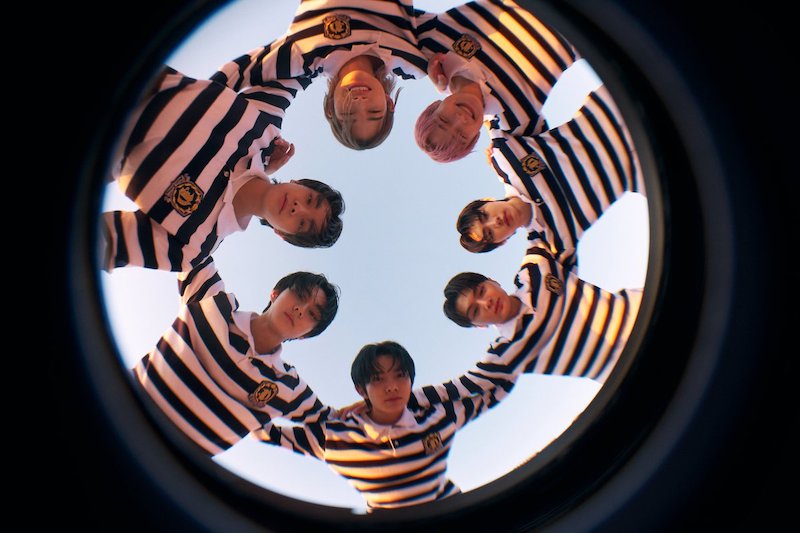 ENHYPEN faz comeback com álbum "Dimension: Dilemma"