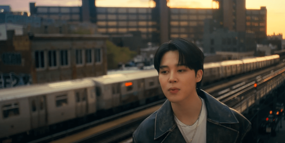 Cena de Jimin (BTS) no MV de Angel Pt. 1 da trilha sonora do film Fast X
