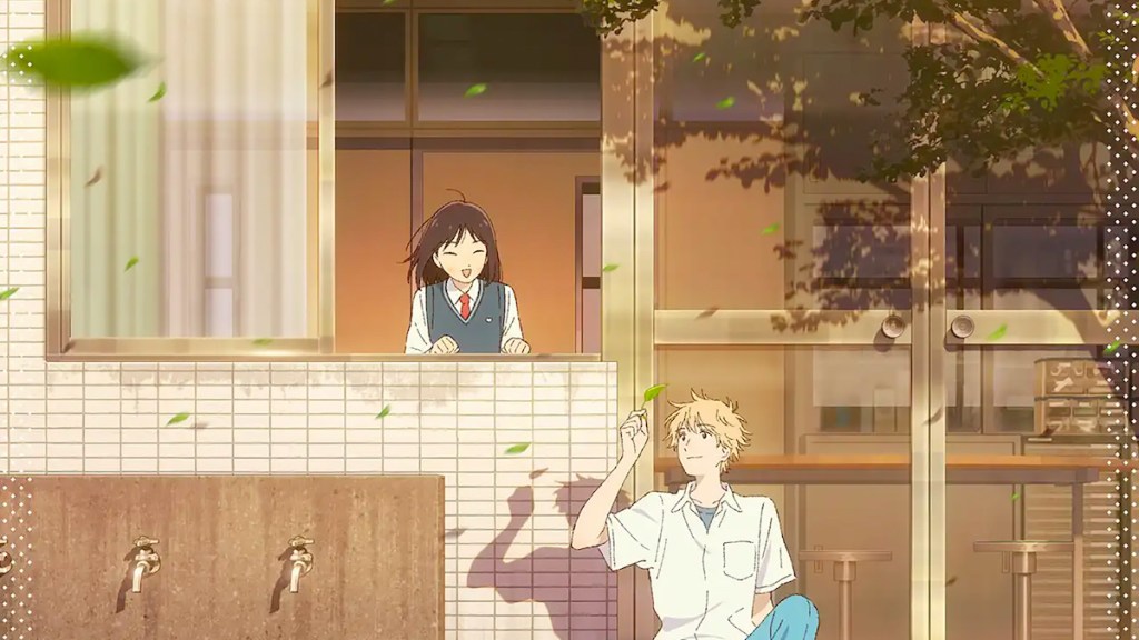 Cena do anime Skip to Loafer com Mitsumi na janela e Shima o lado dde fora