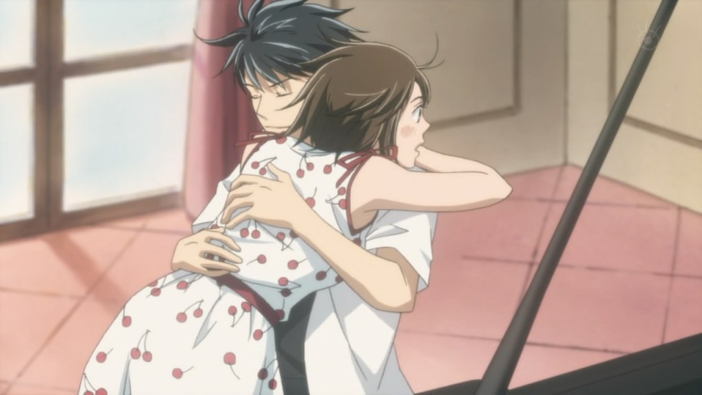 Imagem de Nodame abraçando Chiaki no anime Nodame Cantabile