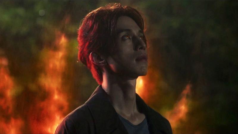 Cena do K-Drama Tale of the Nine Tailed com Lee Yeon em seu modo gumiho