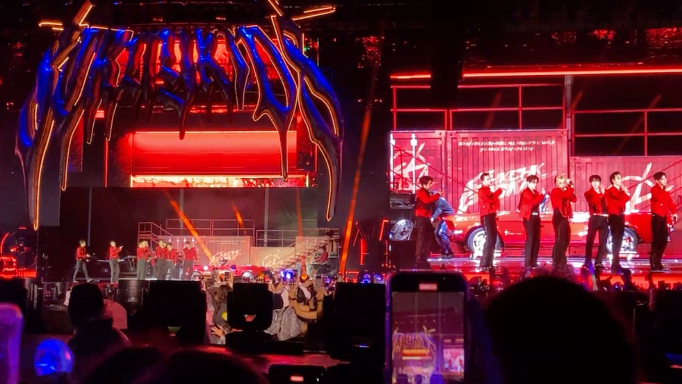 Stray Kids no Brasil com final da apresentação de Chk Chk Boom no estádio MorumBIS em São Paulo | Stray Kids in Brazil with the end of the Chk Chk Boom performance at the MorumBIS stadium in São Paulo