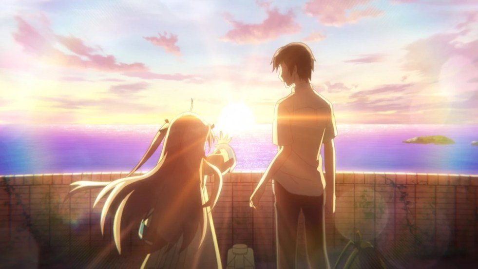 Cena do anime Atri: My Dear Moments com Atri e Natsuki de costas para a direção da câmera, com o pôr do sol brilhando ao fundo