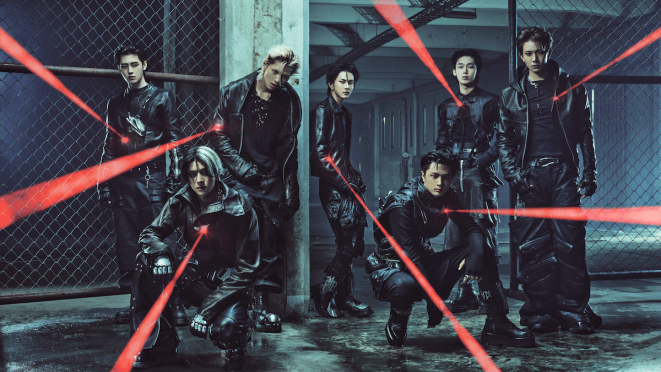 Review do álbum THE SIN : VANISH com todos os membros do ENHYPEN — Sunghoon, Jake, Ni-ki, Jungwon, Jay, Sunoo e Heeseung (da esquerda para a direita) — na mira de lasers